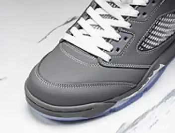 136027-005 5 'Wolf Grey' Retro Jordan 0530